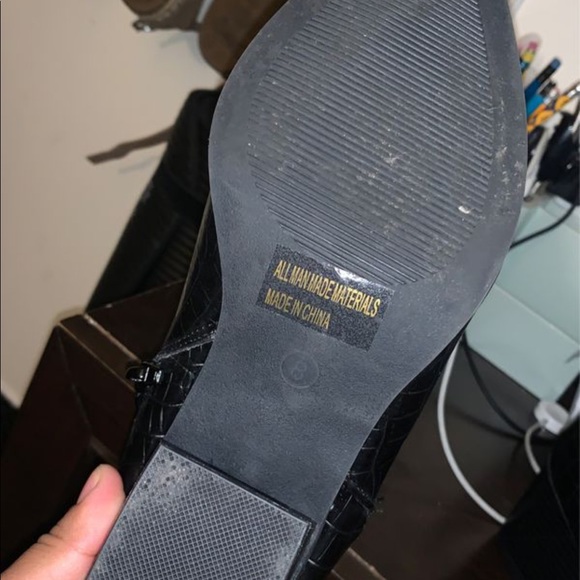 Ankle boots - Picture 2 of 3